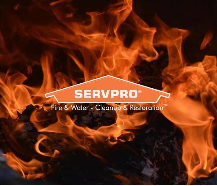 image de fuego con el logo de SERVPRO